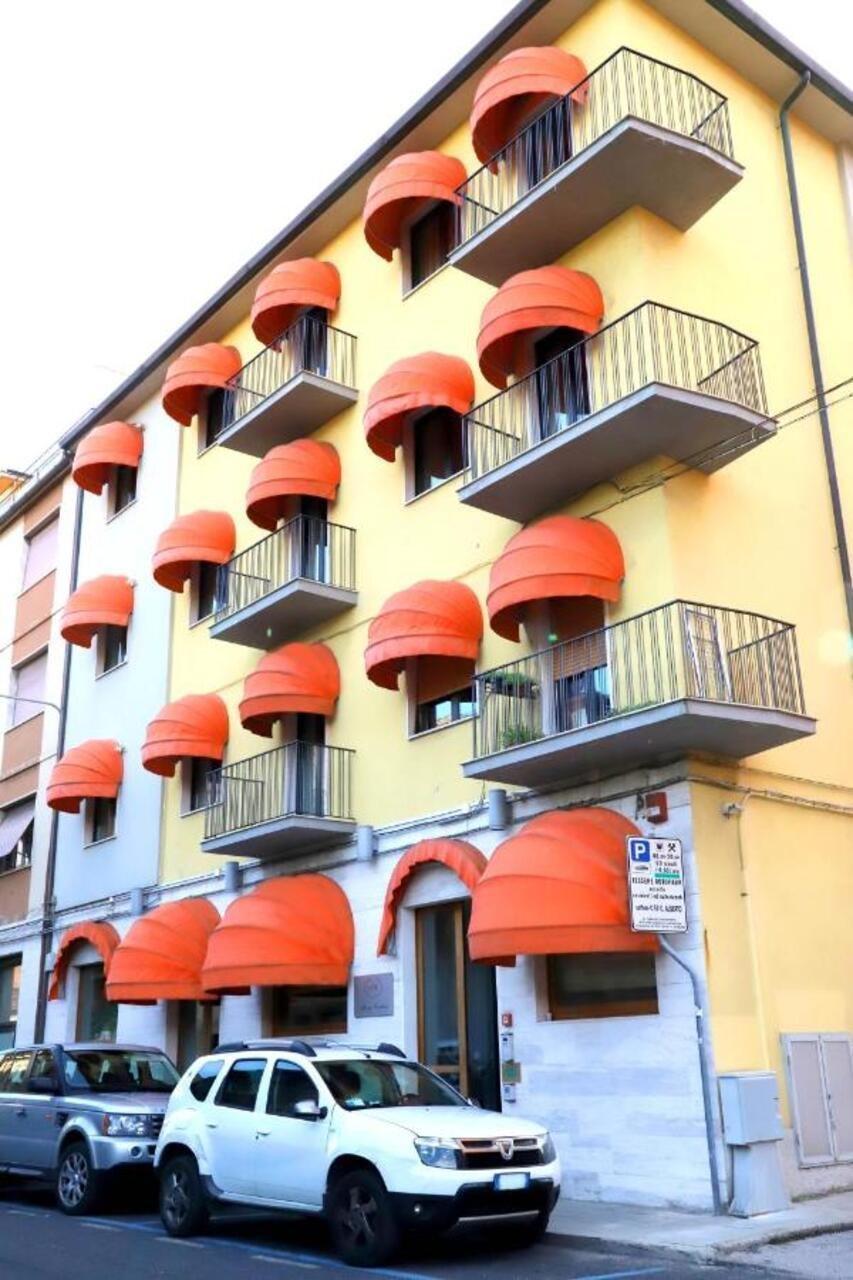 Albergo Cantiani Ancona Exterior foto